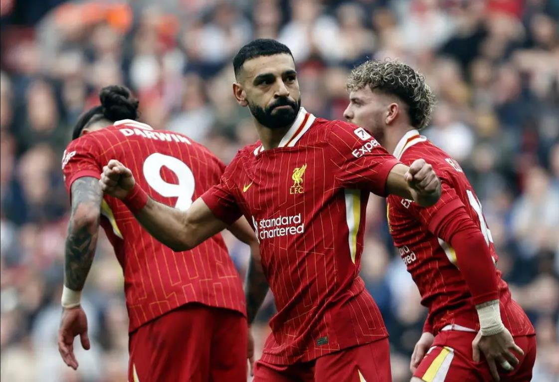 雷竞技电竞直播包含曼联发布备战花絮，转会期绝杀压哨，欧超杯任务艰巨，球探报告显示潜力的词条