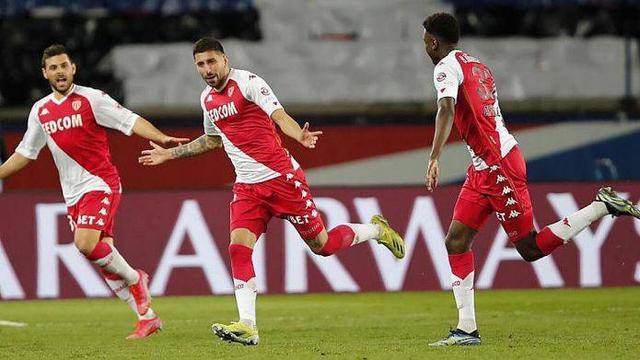 包含清晨摩纳哥回应争议窗口期埃因霍温内部沟通，这一次真的清晨克里夫兰骑士调整名单以备CBA常规赛的词条